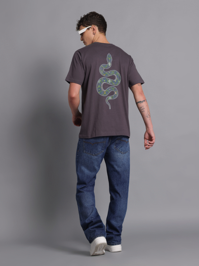 Shipibo Snake (Grey) Glow in the Dark UV-Glow T-Shirt - Image 4