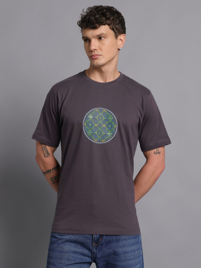 Shipibo Snake (Grey) Glow in the Dark UV-Glow T-Shirt - Image 2