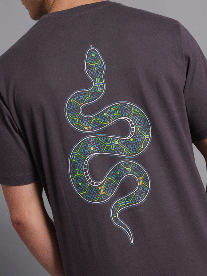 Shipibo Snake (Grey) Glow in the Dark UV-Glow T-Shirt - Image 6